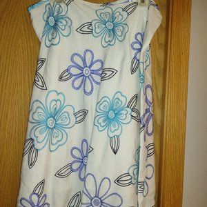 Flowery White Lined Skirt